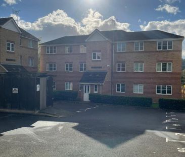 2 bedroom flat to rent - Photo 2