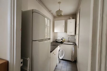 Appartement à louer à Paris 18Ème - Photo 3