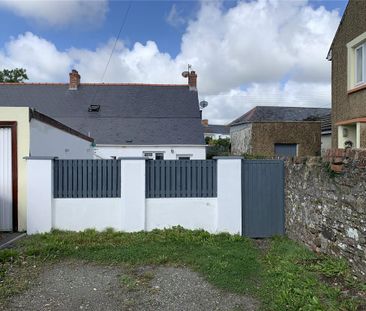 2 bedroom end of terrace house to rent - Photo 1