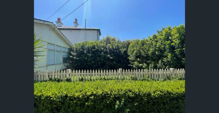 Furnished Private Room | Co-living Lifestyle | Quiet Community - Photo 4