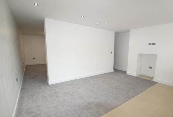 Manchester Road - Photo 1