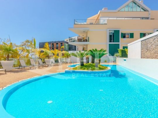 2 bedroom luxury Flat for rent in Funchal, Portugal - Photo 1