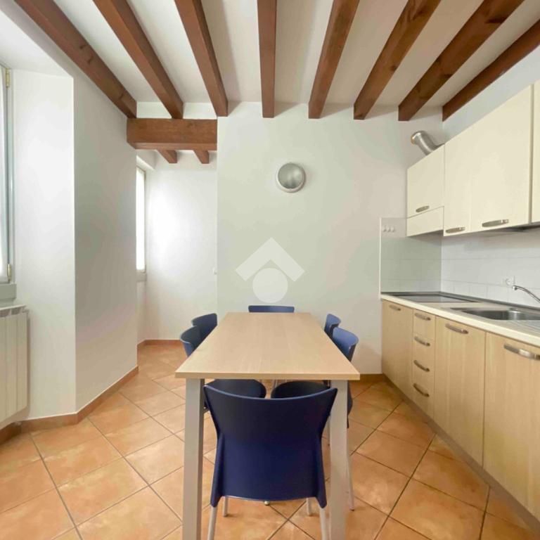 Trilocale in affitto - Photo 1