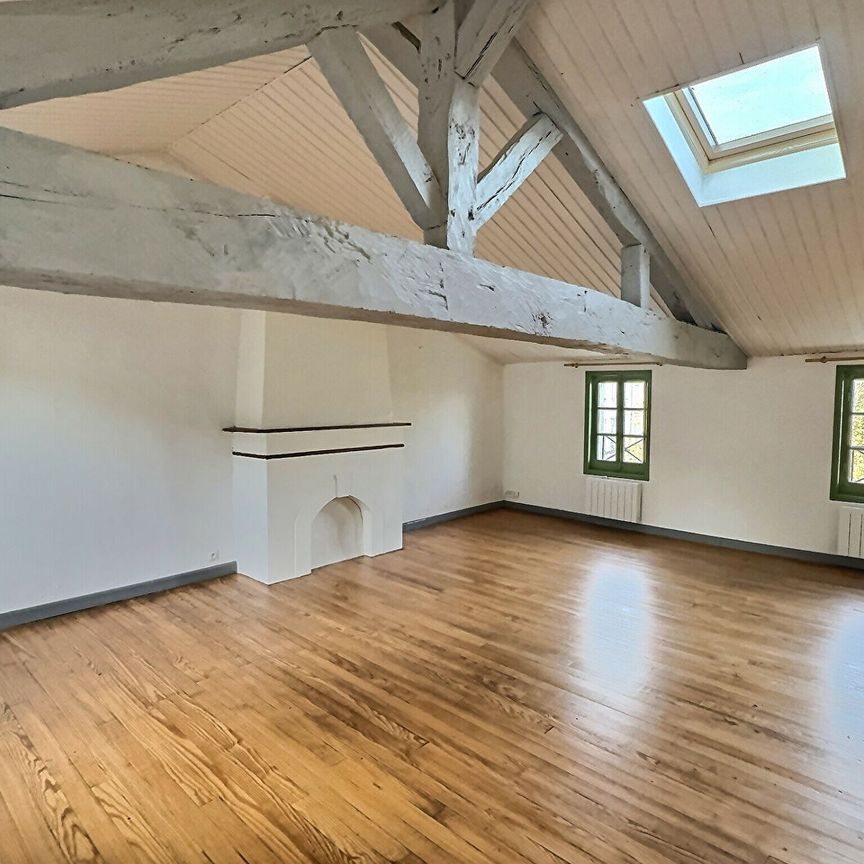 Location appartement 3 pièces, 83.50m², Rochefort - Photo 1