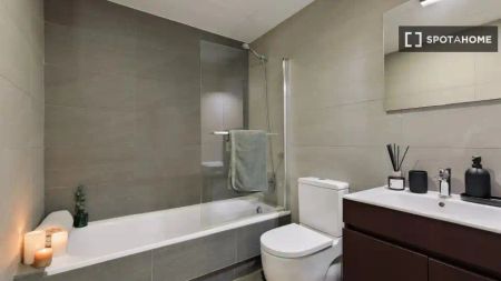Piso de alquiler en Barri de les Corts - Photo 4