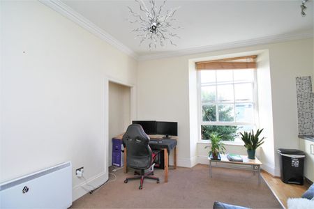 Woodside, Plymouth - Photo 2