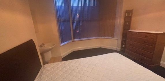 Brackenbury Road, Preston - Photo 2