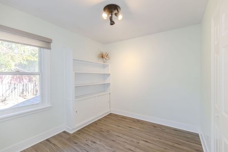For Lease - 285 Columbus Avenue, Overbrook - Castleheights and Area, Ontario - Photo 5