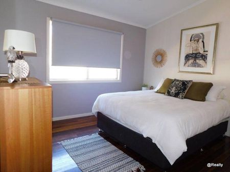 Spacious Family Home on 1,018m² in Nanango - Photo 3