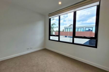 9/13 Renver Road, 3168, Clayton Vic - Photo 2