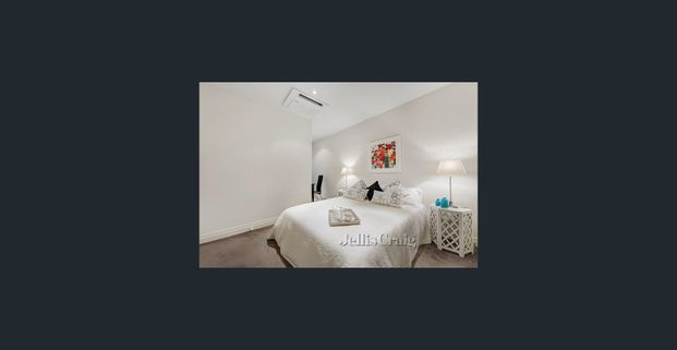 Modern, Stylish and Convenient - Photo 1