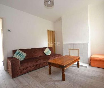 Blenheim Gardens, Reading, Berkshire, RG1 - Photo 1