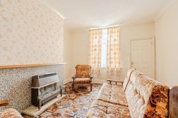 St Matthew Street, Burnley, BB11 4LF - Photo 1