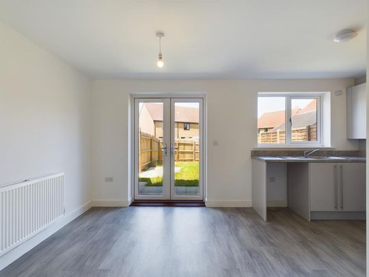 3 bedroom detached house to rent - Photo 1