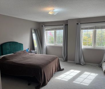 For Lease - 5 Festive Private, Carlington - Central Park, Ontario - Photo 5