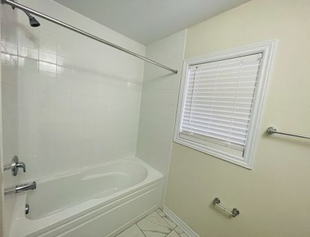 For Lease - 40 Sun Haven Lane, Thorold, Ontario - Photo 4