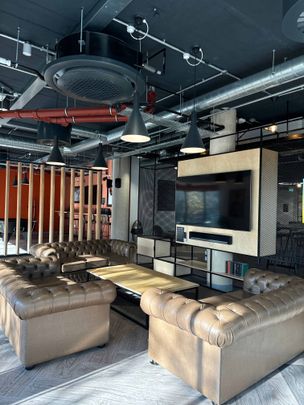 Extra Large High Double Studio - Photo 1