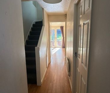Salisbury Street - Photo 6