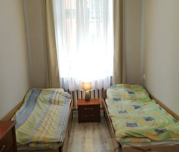 Mieszkanie pracownicze, dla 10-12 osób, centrum - Фото 1