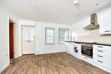 1 bedroom flat to rent - Photo 3