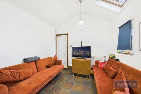 5 bedroom house to rent - Photo 2