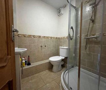 Church Road, Harold Wood, Romford, RM3 - Photo 6