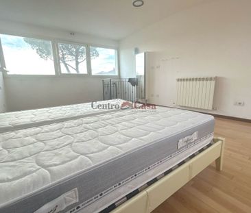 Moderno appartamento vicino a tutti i servizi! - Photo 4