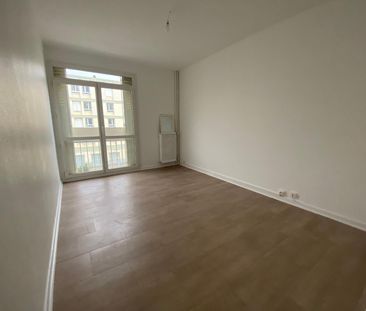 Location Appartement 4 pièces 72m² VALENCE 26000 - Photo 4