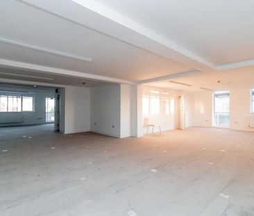 Mixed use to rent - Photo 4