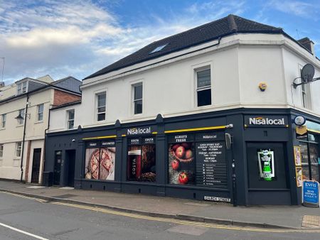 5 bedroom flat to rent - Photo 5