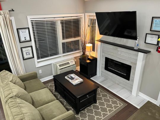 For Lease - 796468 Grey Road 19 Road Unit# 210, Blue Mountains, Ontario - Photo 1