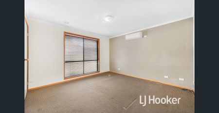 NEAT 3 BEDROOM UNIT IN QUIET COURT LOCATION! - Photo 3