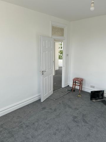 Bedsit, Hazelwood Lane, N13 - Photo 5