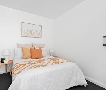 Two Bed Beachside Living. - Photo 1