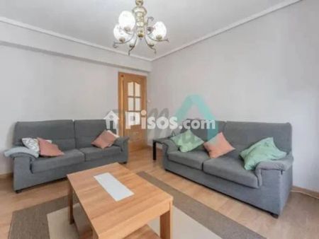 Piso en alquiler en Centro - Photo 2