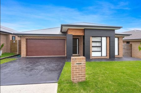 Oran Park - Photo 2