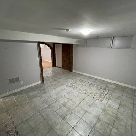 Beautiful Basement Apartment for Rent in the Heart of Maple! A++ - Photo 3