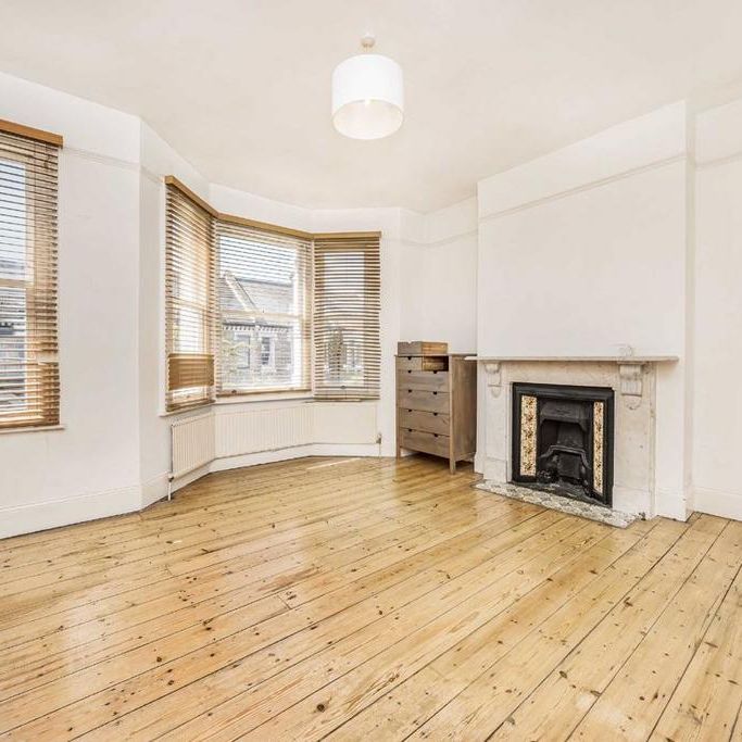 4 bedroom terraced house to rent - Photo 1