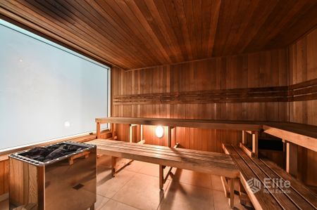 Furnished 1 Bedroom Apartment in Prime CBD Location - Photo 5