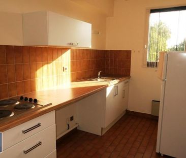 Location Appartement 2 pièces 45m² POITIERS 86000 - Photo 3