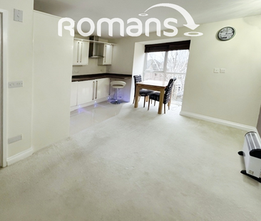 Studio to rent - Photo 2