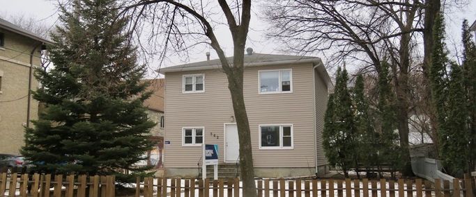 562 Wardlaw Avenue | 562 Wardlaw Avenue, Winnipeg - Photo 1