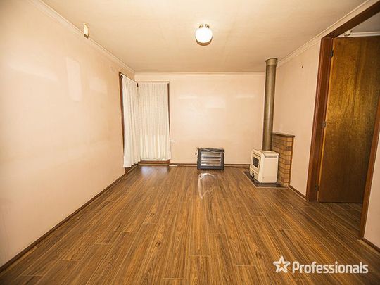 34 Bourne Street, West Tamworth NSW 2340 - House For Rent | Domain - Photo 1