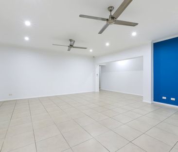 SPACIOUS HOME IN ROSEBERY! - Photo 6