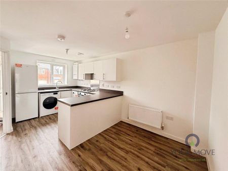 3 bedroom semi-detached house to rent - Photo 4