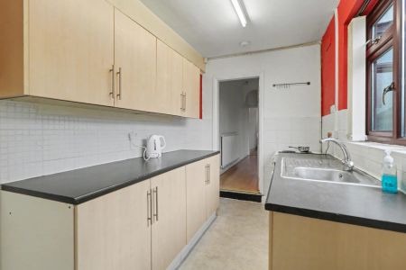 Ludlow Street, STOKE-ON-TRENT - Photo 2