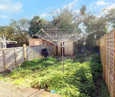 2 bedroom terraced house to rent - Photo 4