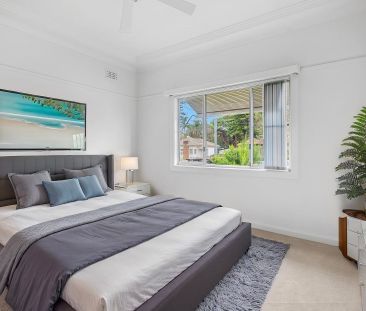 Charming 3-Bedroom Home in the Heart of Auburn!! - Photo 2