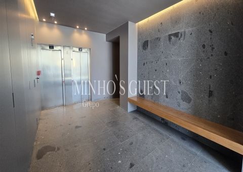 Apartamento T2+1