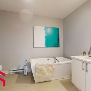 Appartement Granby � Louer - Photo 3